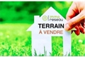 Terrain à la vente